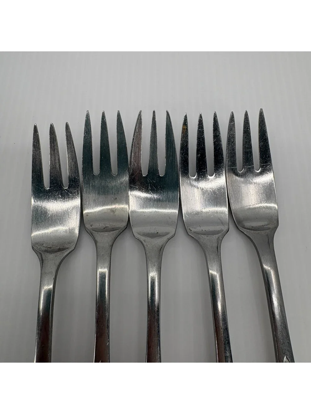 Dansk Designs Denmark IHQ 14 Pc Stainless Flatware Diamond Pattern Forks Knives